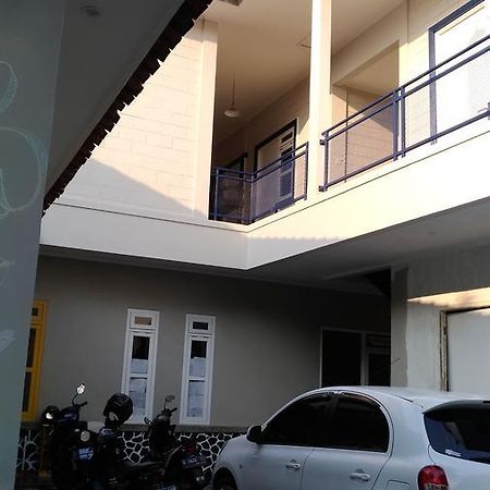 Roemah Kesambi Hotel Cirebon Luaran gambar